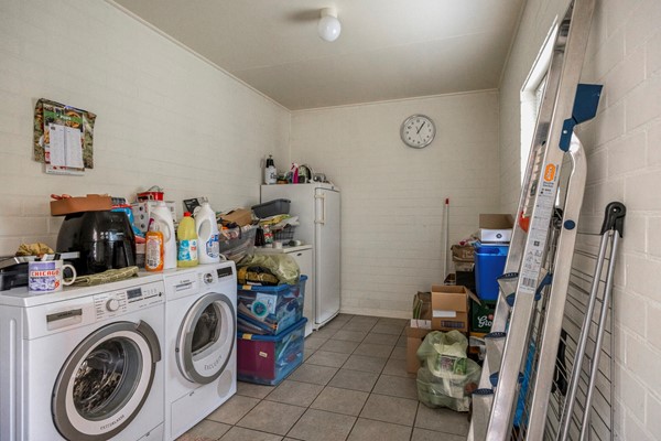 Medium property photo - Sint Barbaraweg 72, 6024 AV Budel-Dorplein